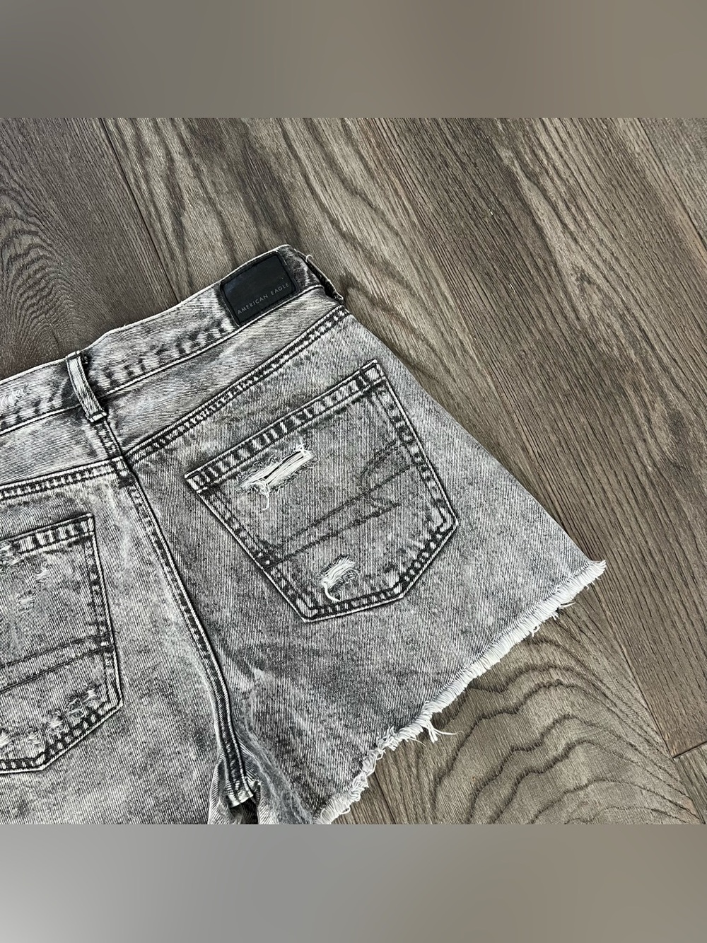 AMERICAN EAGLE AE Super Hi-Rise Festival Denim Jean Shorts Size 4 - Picture 4 of 7